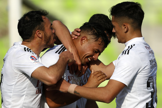 Colo Colo saca la pólvora y destroza a un Wanderers indefenso: gana 4-0 ...