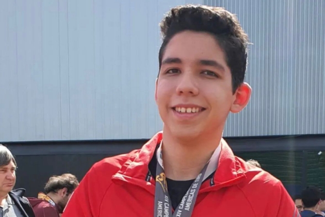 La historia del tirador Diego Parra, el tercer deportista más joven en el olimpismo chileno: “Me imagino en el desfile, lo venía haciendo hace rato”