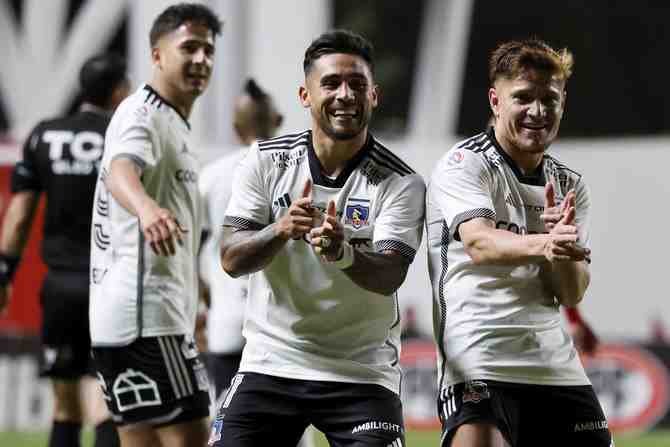 Colo Colo toma el mando del campeonato y acelera hacia la gloria