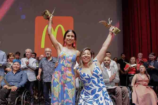 Francisca Crovetto y Katherine Wollermann, las reinas del deporte chileno en 2024