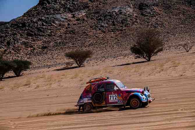 Las mujeres que corren el Dakar en una Citroneta: “Mucha gente de Chile nos escribe y nos apoya”