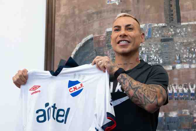 La dura y desafiante apuesta de Eduardo Vargas en Nacional de Montevideo