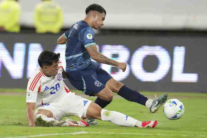 La Roja Sub 20 se desinfla en el Sudamericano y vuelve a perder con Paraguay en un fatídico final