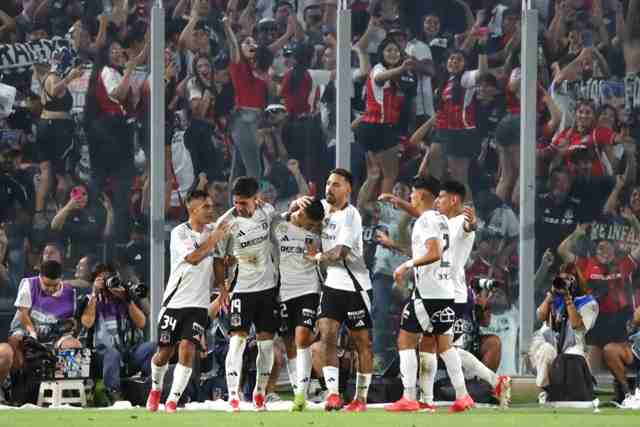 Radiografía al hincha de clubes chilenos: es fiel, pero más moderado que fanático