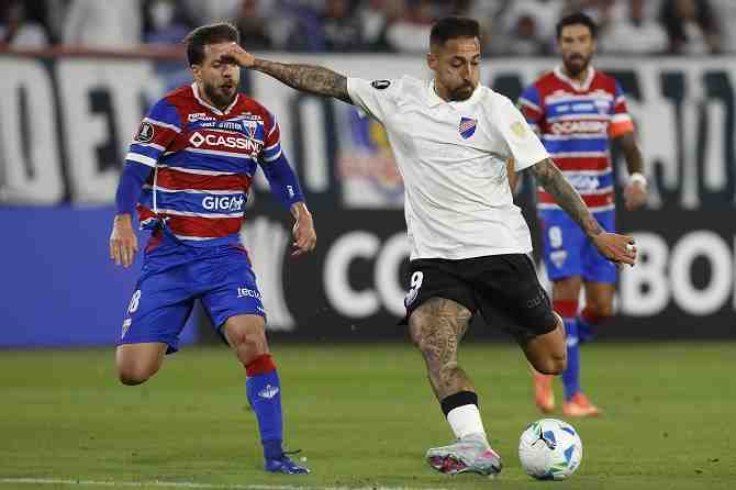 El delicado momento que viven los rivales coperos de Colo Colo y la U