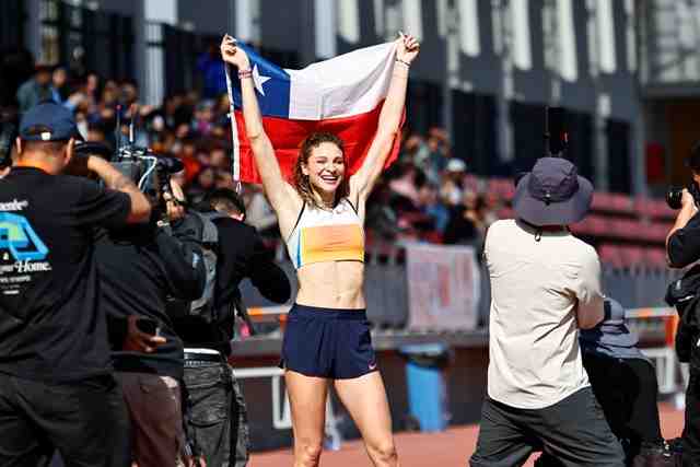 Nuevo récord nacional en 400 metros: Martina Weil “voló” y bajó los 51 segundos