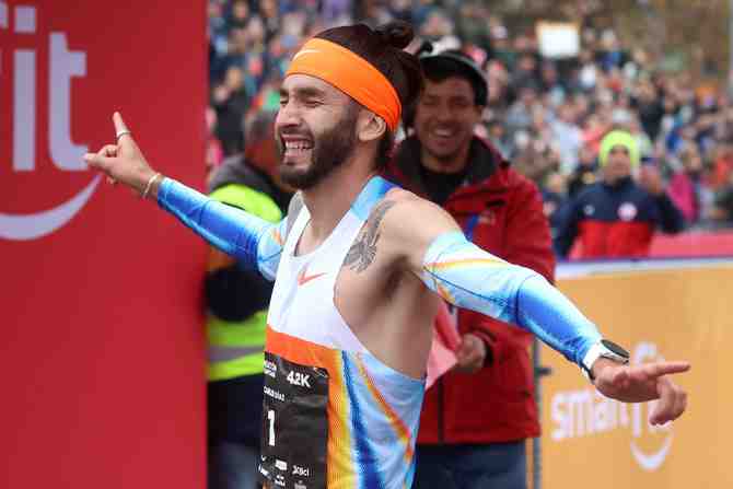 Carlos Díaz acelera y proyecta atacar nuevas marcas