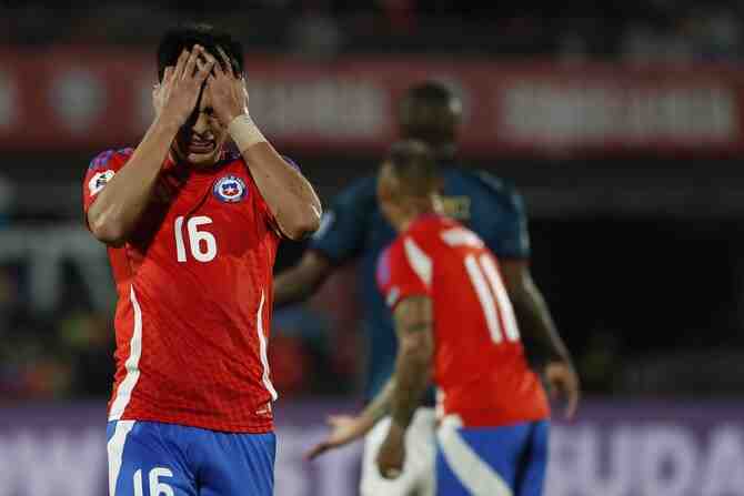 Gareca prescinde de goleadores para los duelos que pueden sentenciar su ciclo
