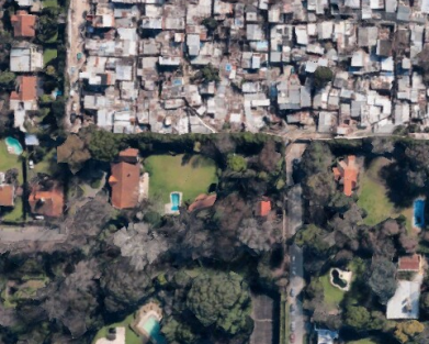 The Economist: La economía de las piscinas atormenta a América Latina