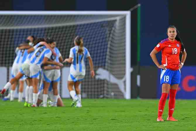 La Roja cae sobre la hora y se complica en la Copa América