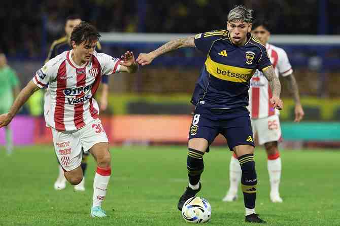 El complicado Carlos Palacios encabeza la numerosa legión de futbolistas chilenos en Argentina