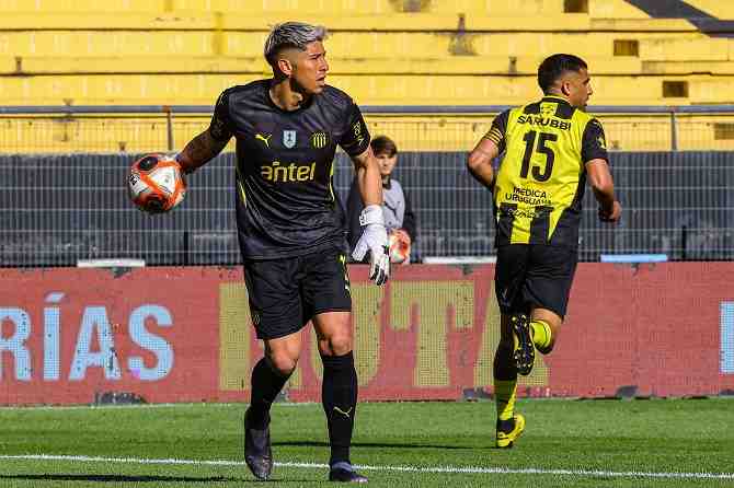 Brayan Cortés llegó a romper la racha negativa de Peñarol