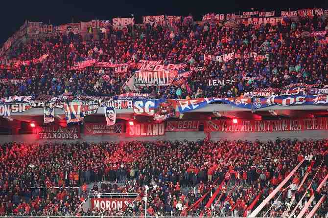 La sanción que esperan en la U: una fuerte multa y seguir en la Sudamericana sin público de visita