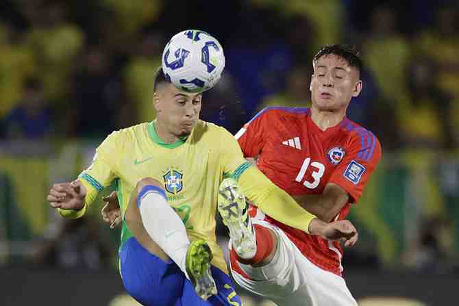 El contraste de terminar una eliminatoria infame y reinventar a la Roja