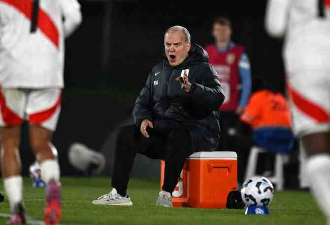Los vestigios de Bielsa en el fútbol chileno a 15 años de su adiós