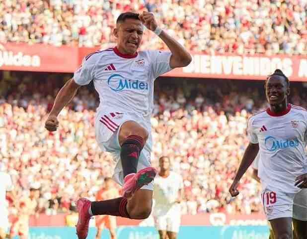 Alexis maravilla y abre el camino  para que Sevilla golee a Barcelona