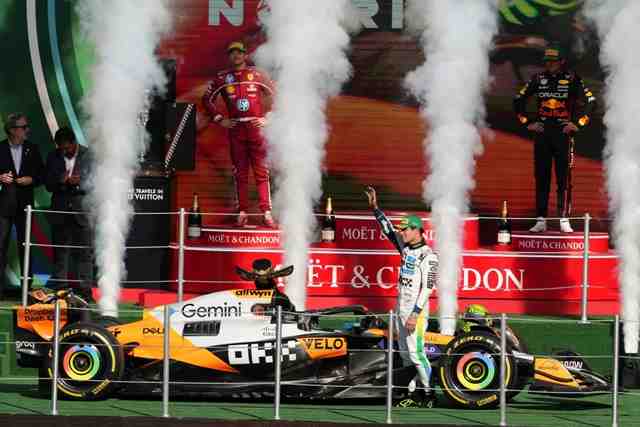 Lando Norris pasa al frente en la carrera por el título de la Fórmula Uno