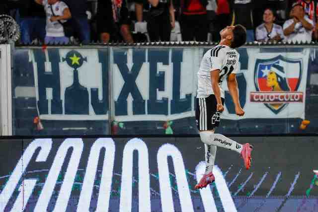 Un héroe de 17 años le da oxígeno a Fernando Ortiz en Colo Colo