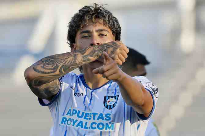 Vitrina, gloria y dinero, el reto mayor de Huachipato y O’Higgins