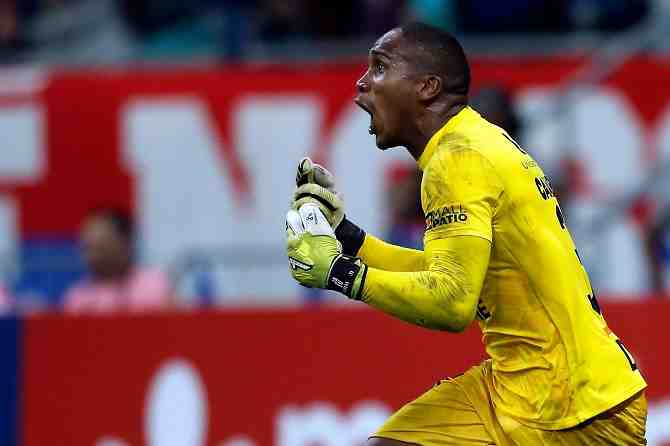 Rancagua tiene un nuevo héroe: el portero Omar Carabalí