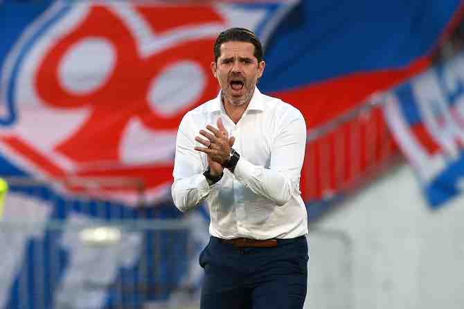 La U sufre en el debut de Gago: cayó ante La Calera y Lucero lamenta una nueva lesión muscular