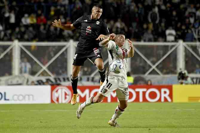 Copa Sudamericana: Palestino suma en una noche de pocas luces