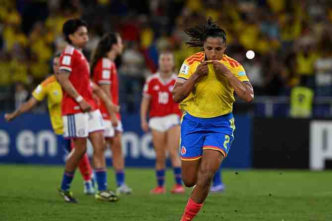 La Roja femenina vuelve a caer y se enreda en la ruta al Mundial de Brasil