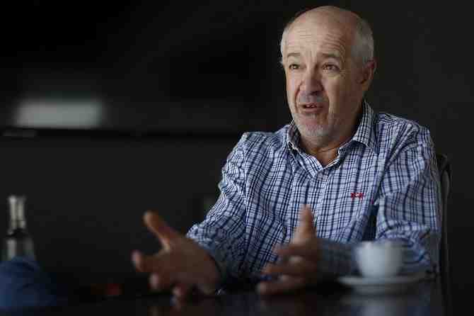 “No pienso en la ANFP ni en la Federación… Había tenido guerras sucias, pero no como esta de los últimos meses”