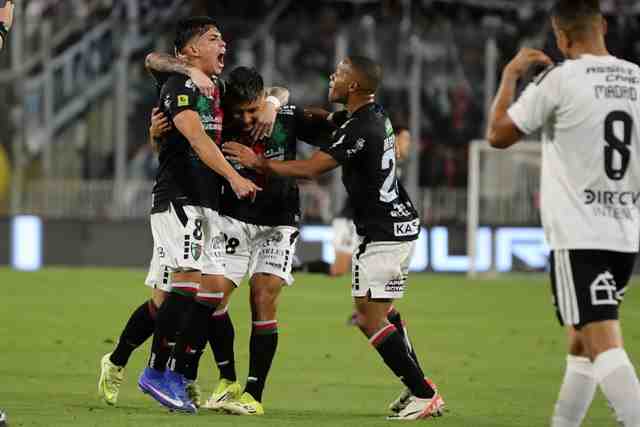 Colo Colo organizó la fiesta, pero Palestino se llevó los regalos