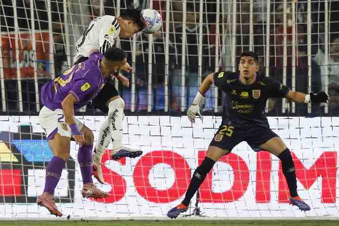 Colo Colo domina al “León de Collao” y también manda en la Copa de la Liga
