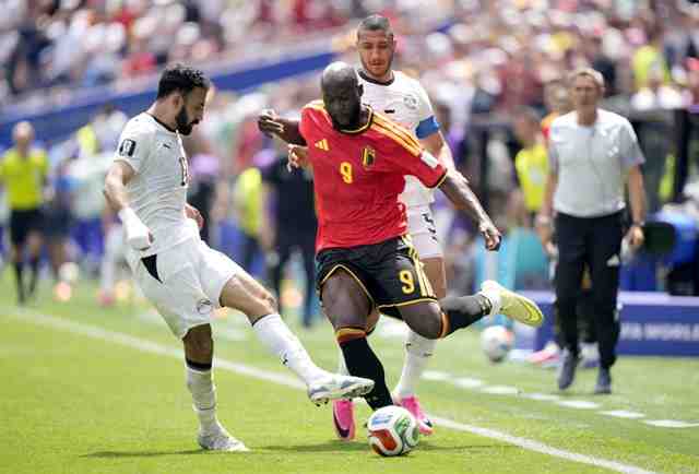 Bélgica se esfuerza para rescatar un empate ante el combativo Egipto de Mohamed Salah