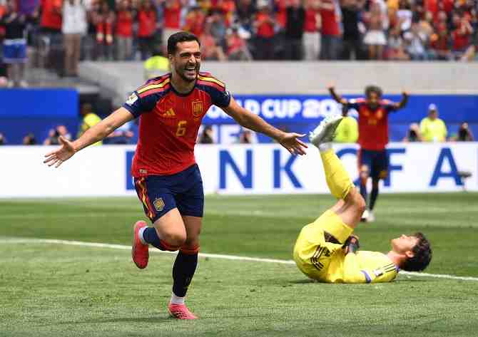 España avanza a semifinales gracias a Merino, el héroe que aparece al final