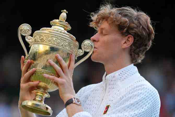 Wimbledon vuelve a rendirse ante Jannik Sinner