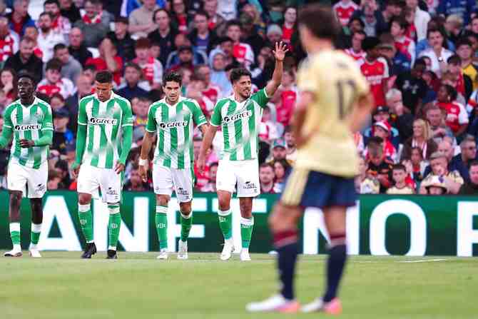 El Betis de Pellegrini desafía al Arsenal, cuatro monarcas europeos y a la sensación de Italia