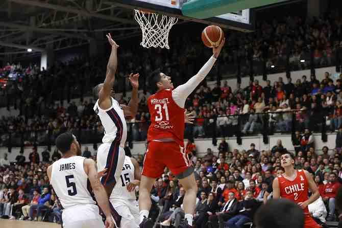 Chile saca lecciones de la clase de básquetbol que brindó EE.UU.