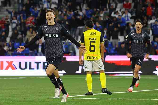 La UC gana un partido de locos y alcanza a la U en la disputa del “Chile 2”